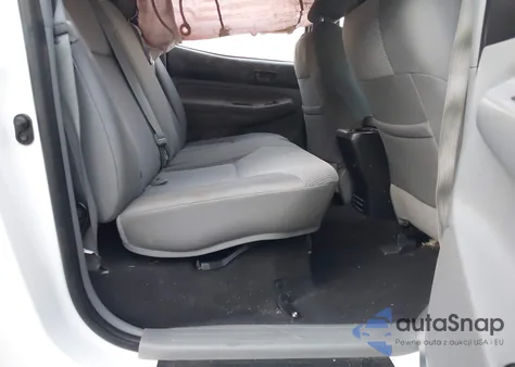 2014 Toyota Tacoma Base V6 from USA, damaged, VIN 3TMLU4EN7EM137518